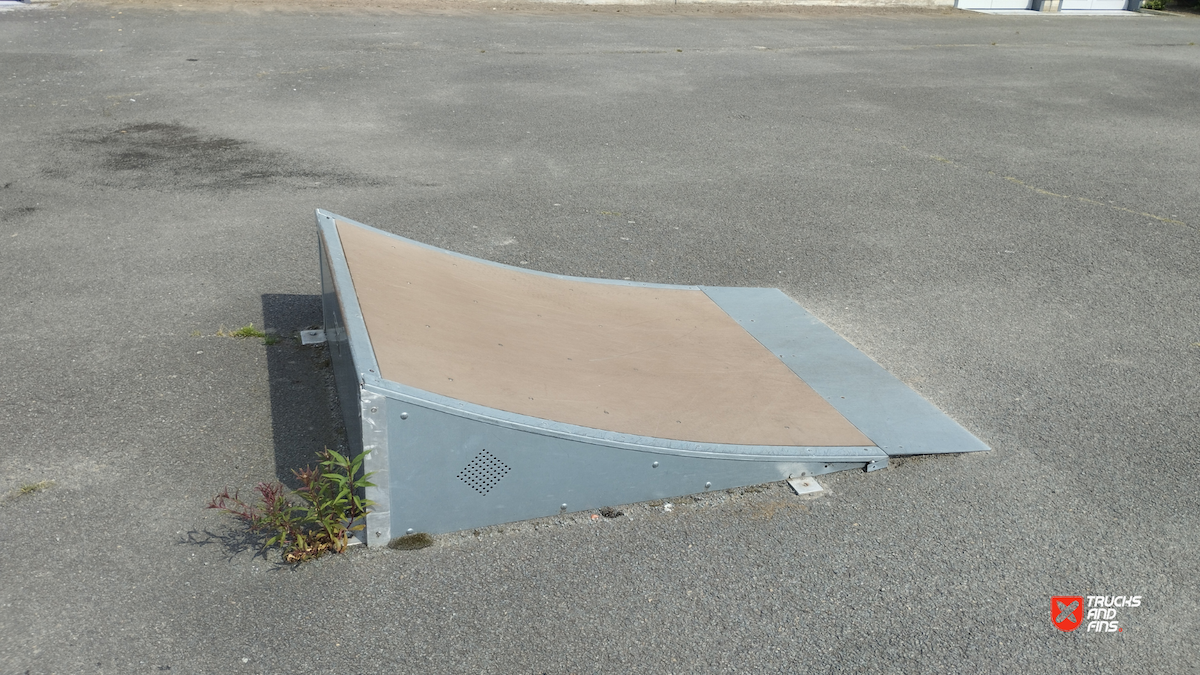 KFC Dessel skatepark